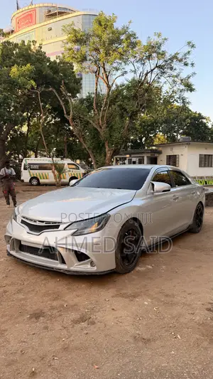 Toyota Mark X 2016 Silver