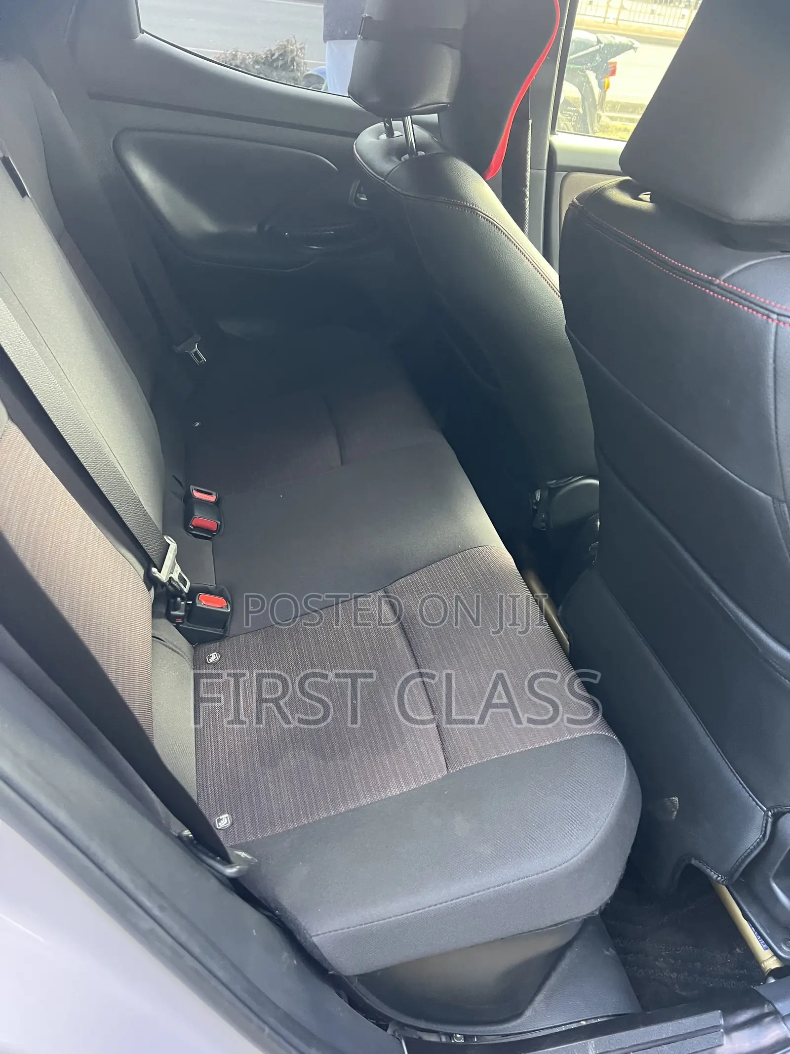 Toyota Yaris 2020 Gray