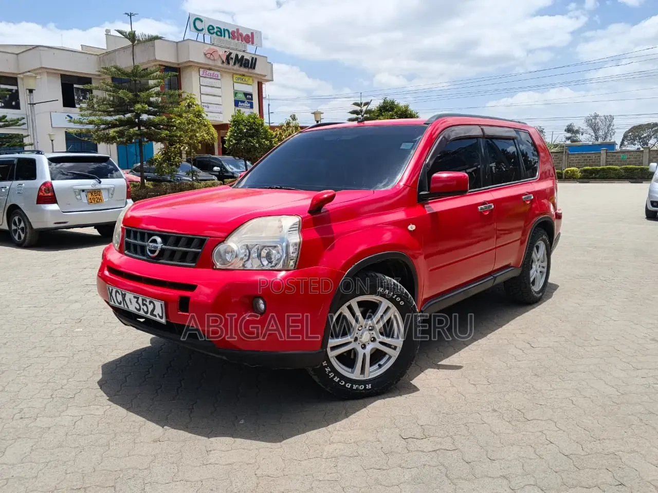 Nissan X-Trail 2010 Red