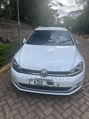 Volkswagen Golf Variant 2017 White