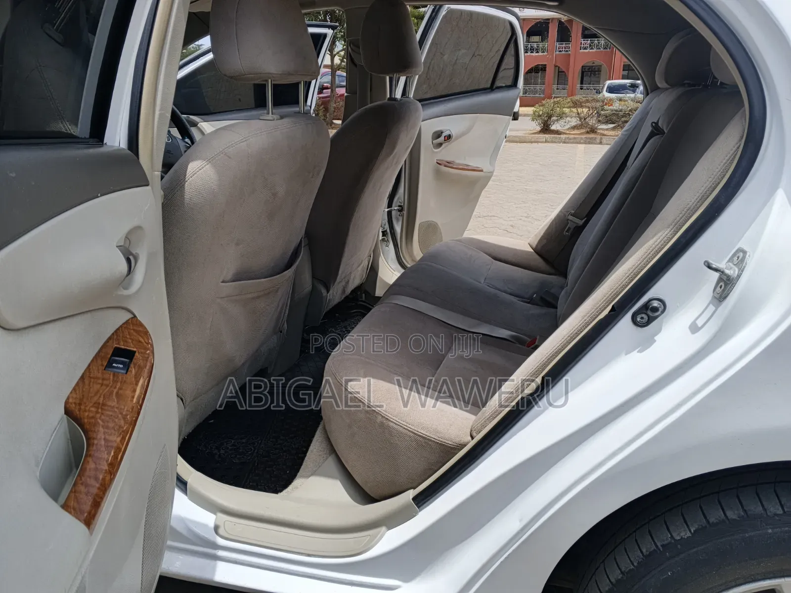 Toyota Axio 1.5 G 2WD 2011 White