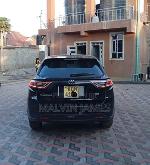 Toyota Harrier 2.5 Hybrid 4WD 2016 Black