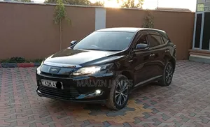 Toyota Harrier 2.5 Hybrid 4WD 2016 Black