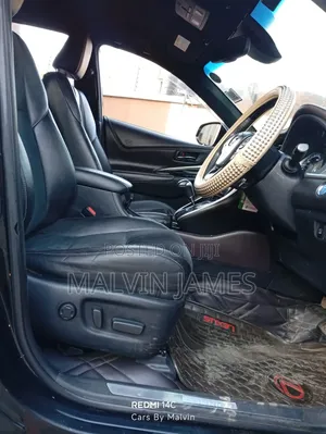 Toyota Harrier 2.5 Hybrid 4WD 2016 Black