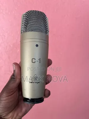 Microphone