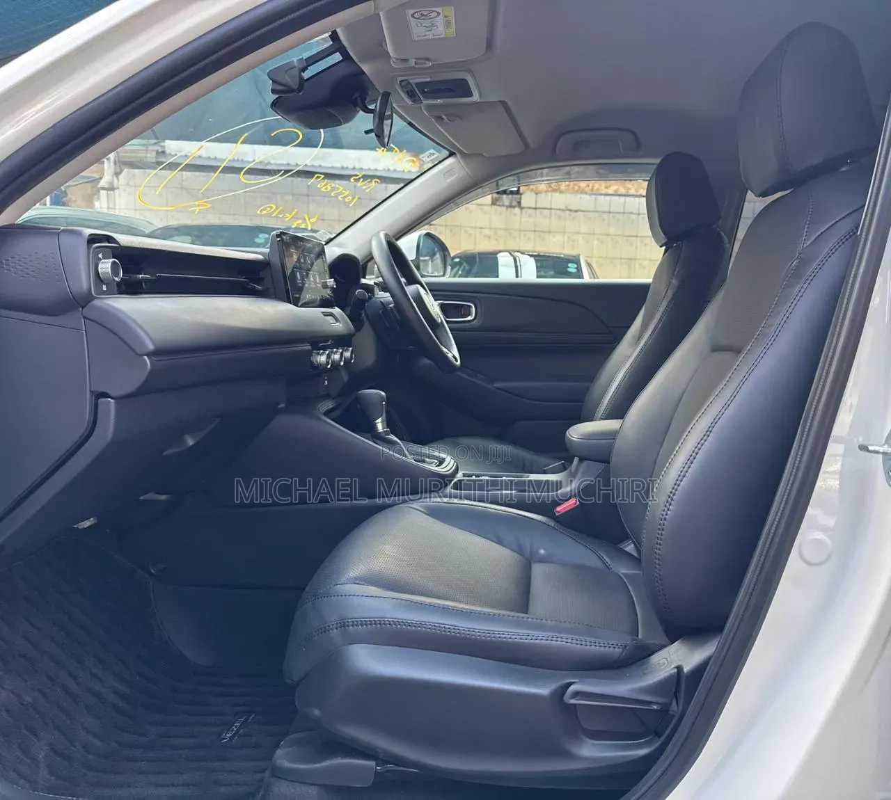 Honda Vezel 2022 White