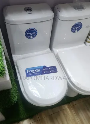 Toilet One Body Frenchie 303