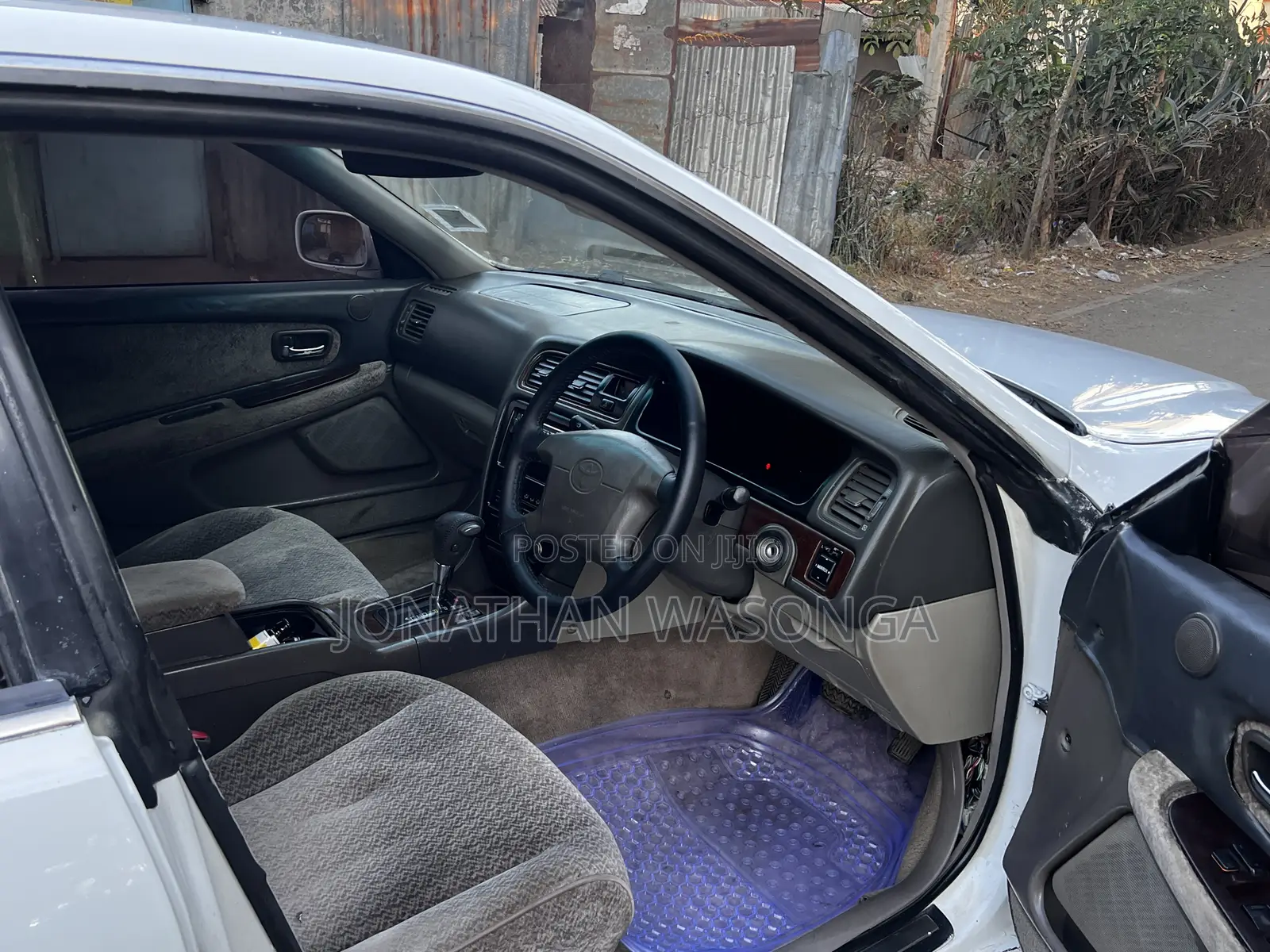 Toyota Mark II 2.0 RWD 1998 White