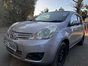 Nissan Note 2010 Beige