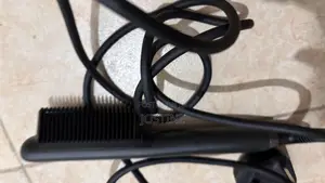 Oraimo SleekWave Hair Straightener Brush