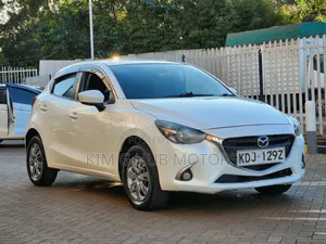 Mazda Demio 2015 Pearl