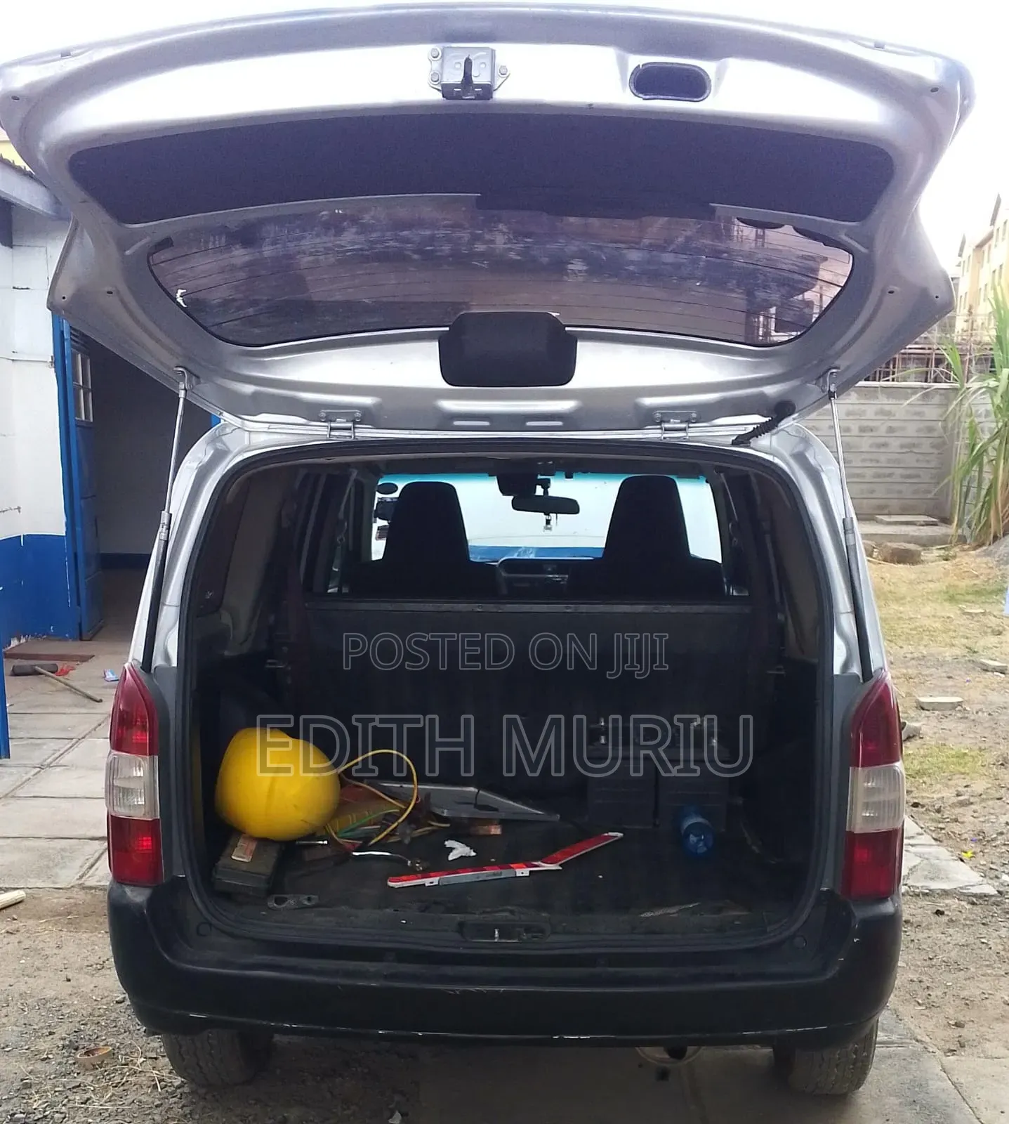 Toyota Probox 2016 Silver