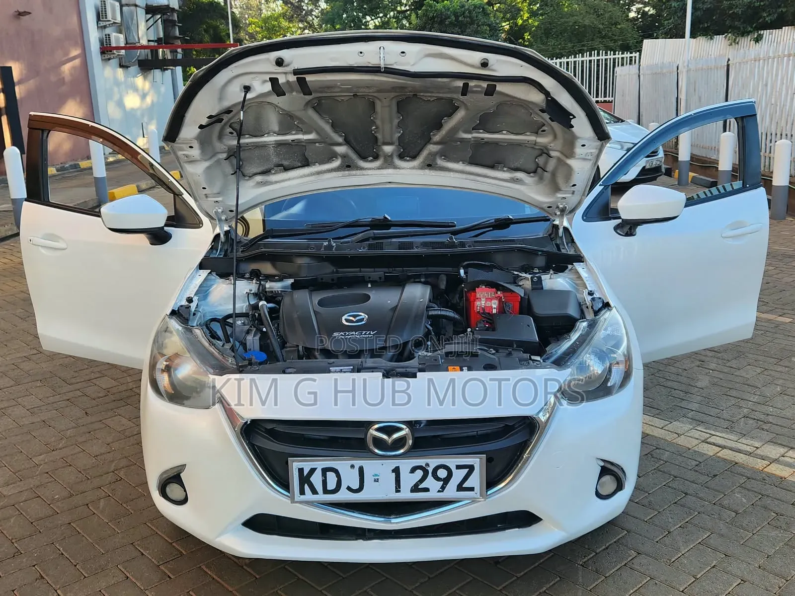 Mazda Demio 2015 Pearl