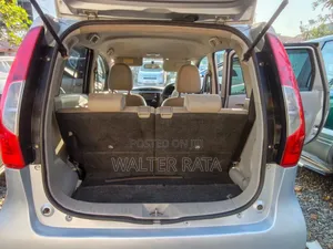 Mitsubishi EK Wagon 660 FWD 2016 Silver