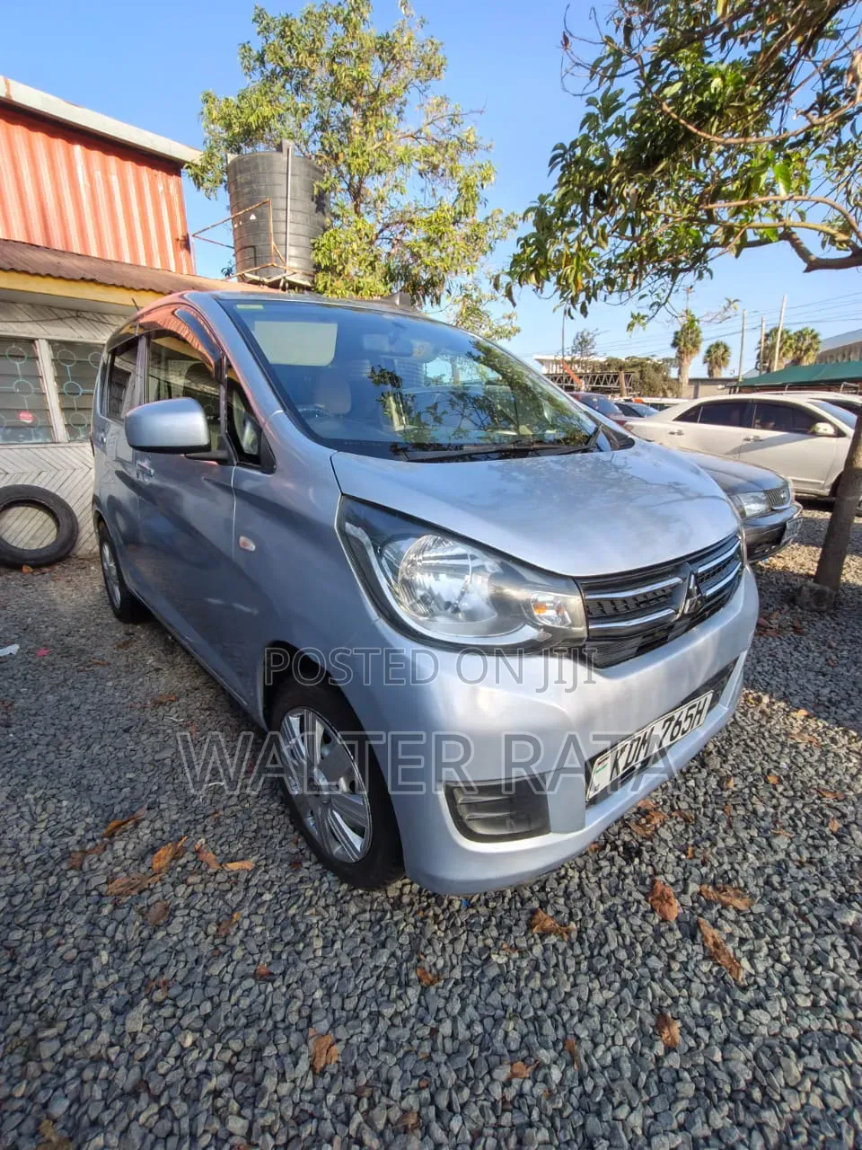 Mitsubishi EK Wagon 660 FWD 2016 Silver
