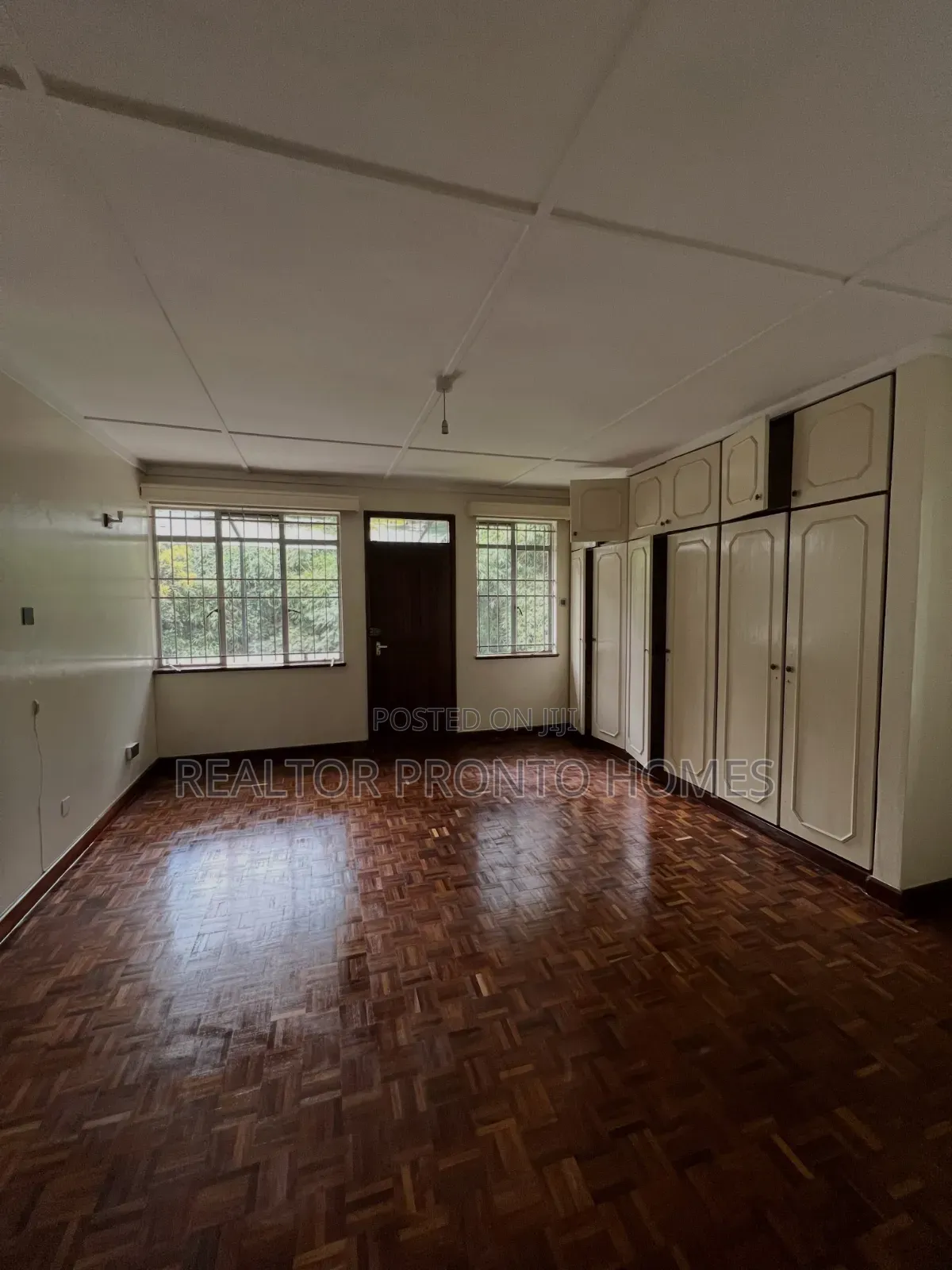 4bdrm Townhouse / Terrace in Kileleshwa for rent