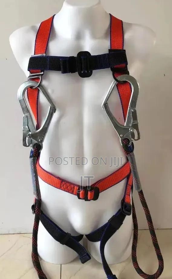 Full-Body Safety Harness - main view