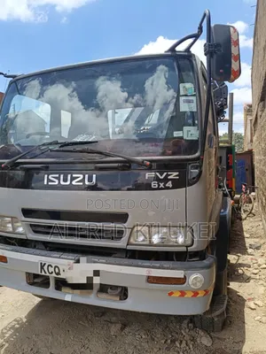 ISUZU FVZ kCQ With Crane for Sale
