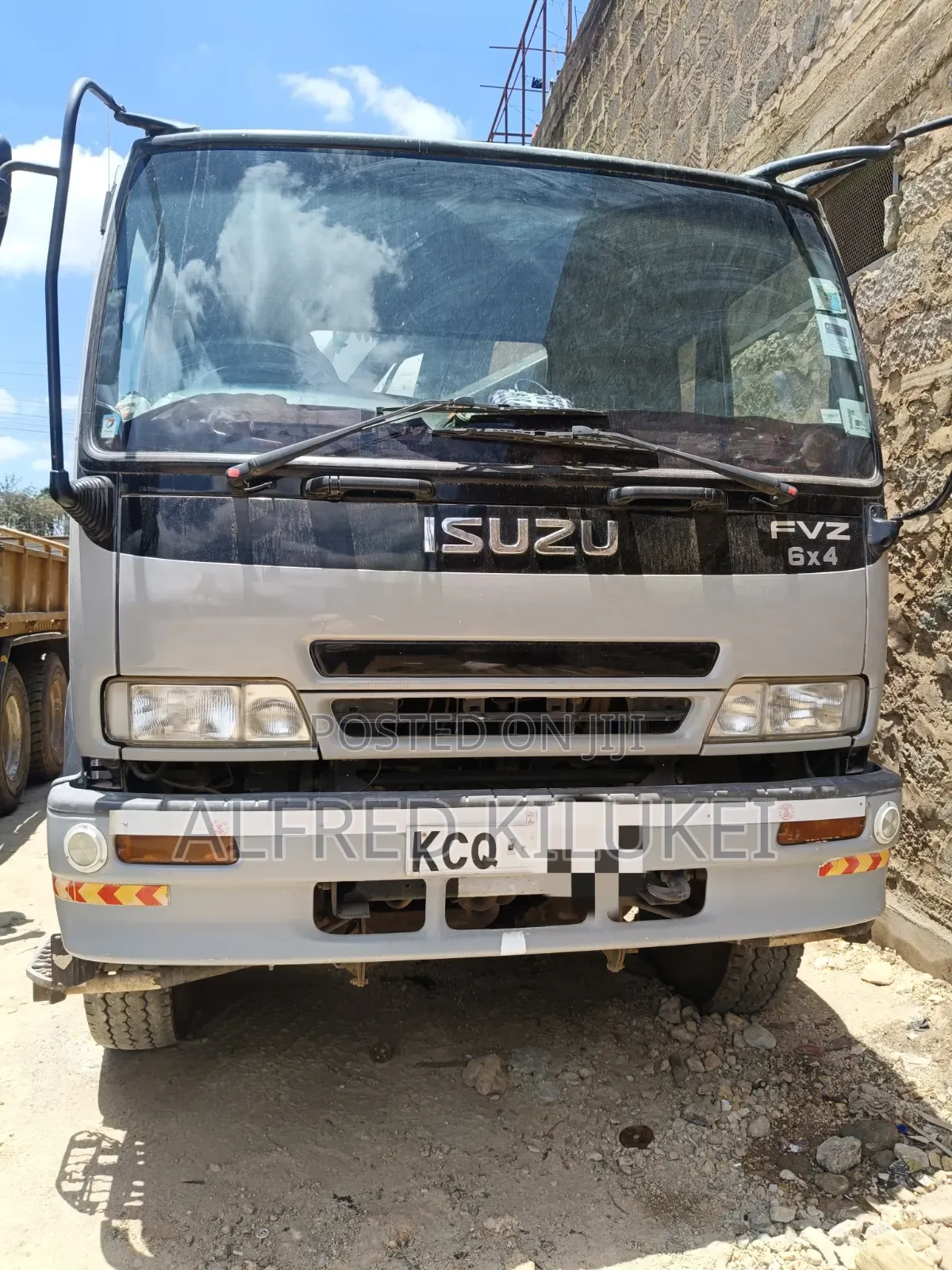 ISUZU FVZ kCQ With Crane for Sale