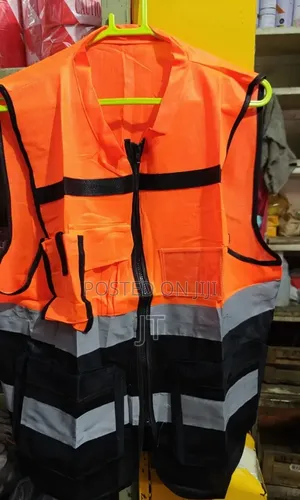 Executive High-Visibility Reflective Safety Vest