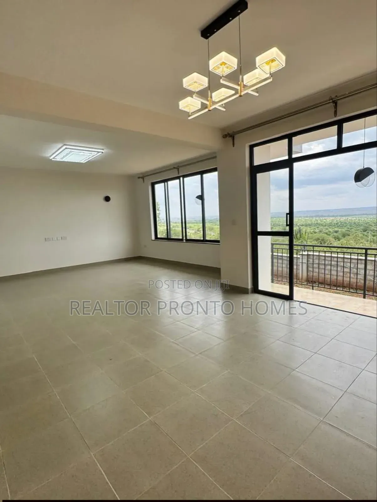 4bdrm Townhouse/Terrace in Syokimau, Gateway Mall Area for sale