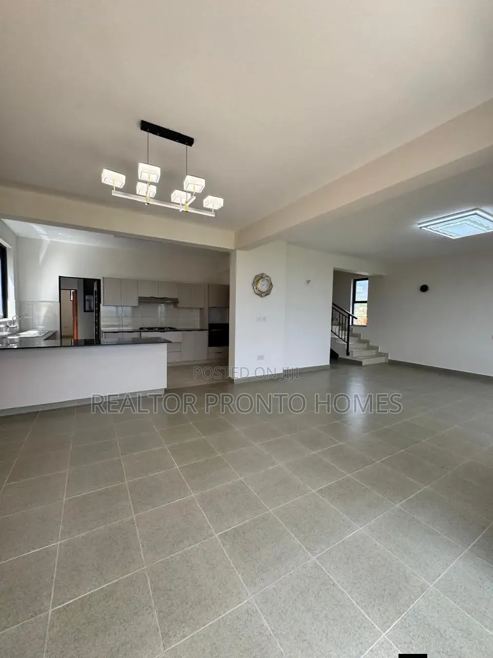 4bdrm Townhouse/Terrace in Syokimau, Gateway Mall Area for sale