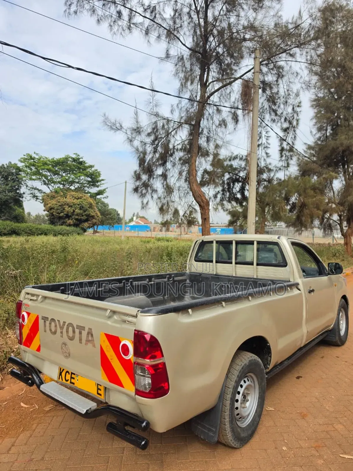 Toyota Hilux 2015 Gold