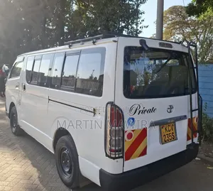Toyota HiAce 2012 White