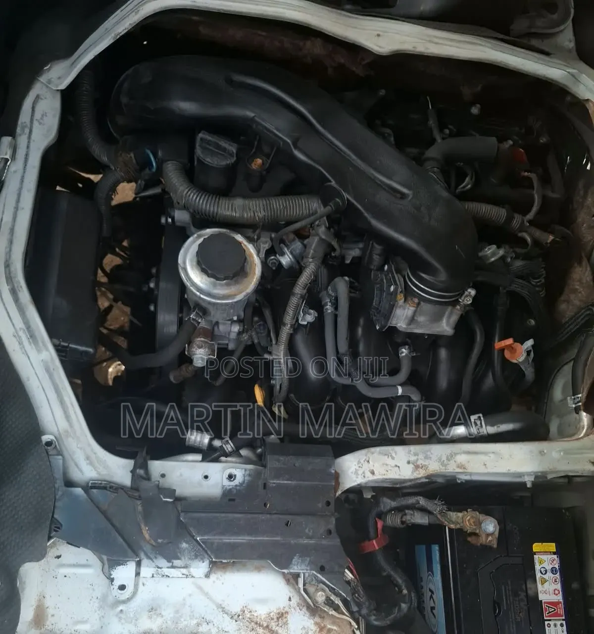 Toyota HiAce 2012 White