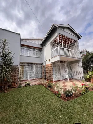 4bdrm Townhouse / Terrace in Kileleshwa for rent