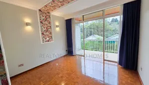 4bdrm Townhouse / Terrace in Kileleshwa for rent