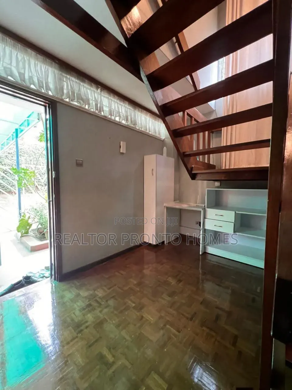 4bdrm Townhouse / Terrace in Kileleshwa for rent