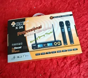 BNK X35 Professional Wireless Microphone Set