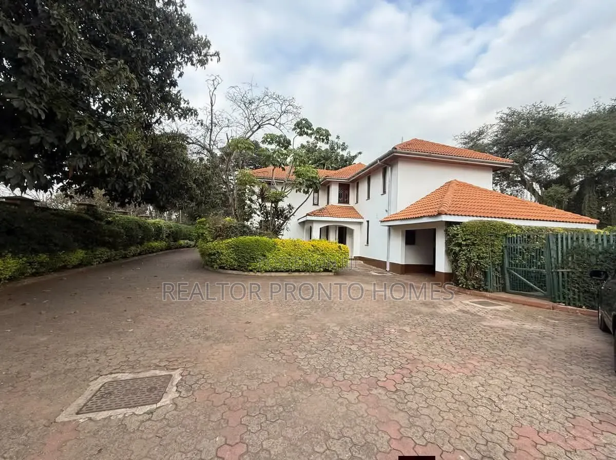 4bdrm Townhouse / Terrace in Lavington, Muthangari for rent