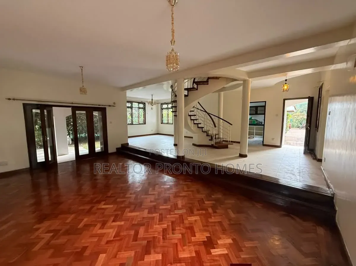 4bdrm Townhouse / Terrace in Lavington, Muthangari for rent