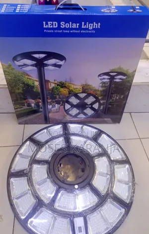 High-Brightness LED Solar Street Light