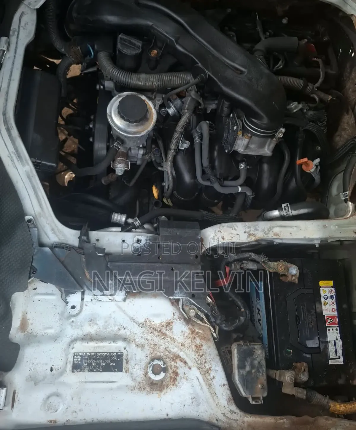 Toyota HiAce 2012