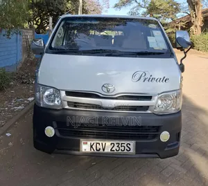 Toyota HiAce 2012