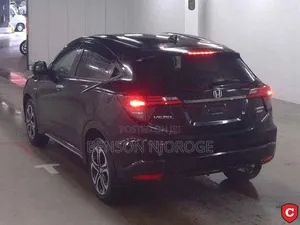 Honda Vezel 1.5 Hybrid 4WD 2019 Black
