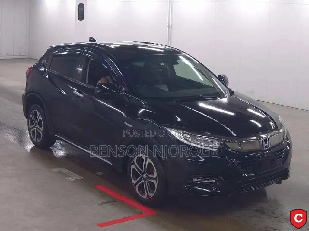 Honda Vezel 1.5 Hybrid 4WD 2019 Black
