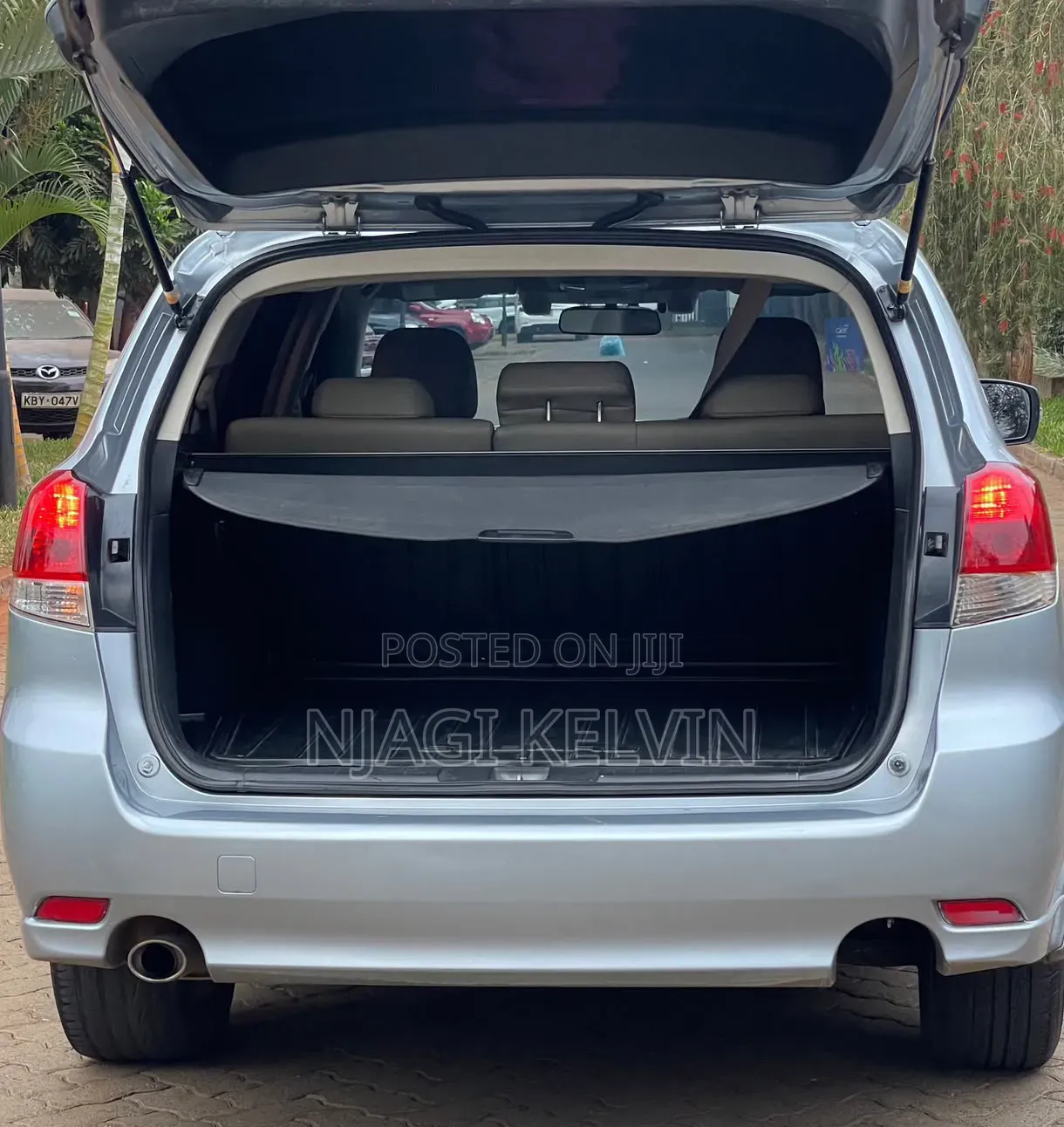 Subaru Legacy 2011 Silver