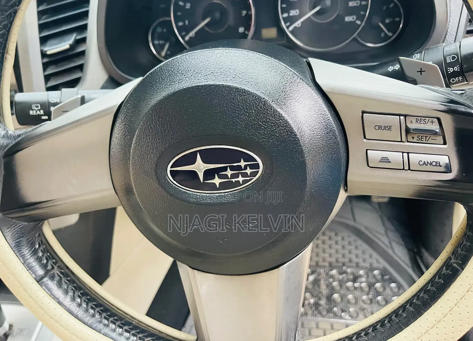 Subaru Legacy 2011 Silver