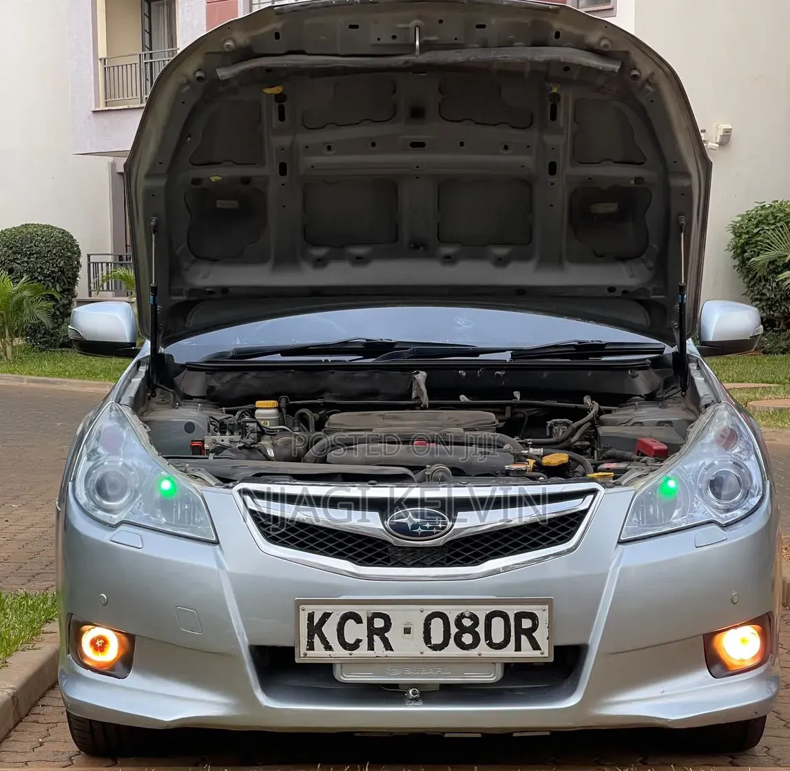 Subaru Legacy 2011 Silver
