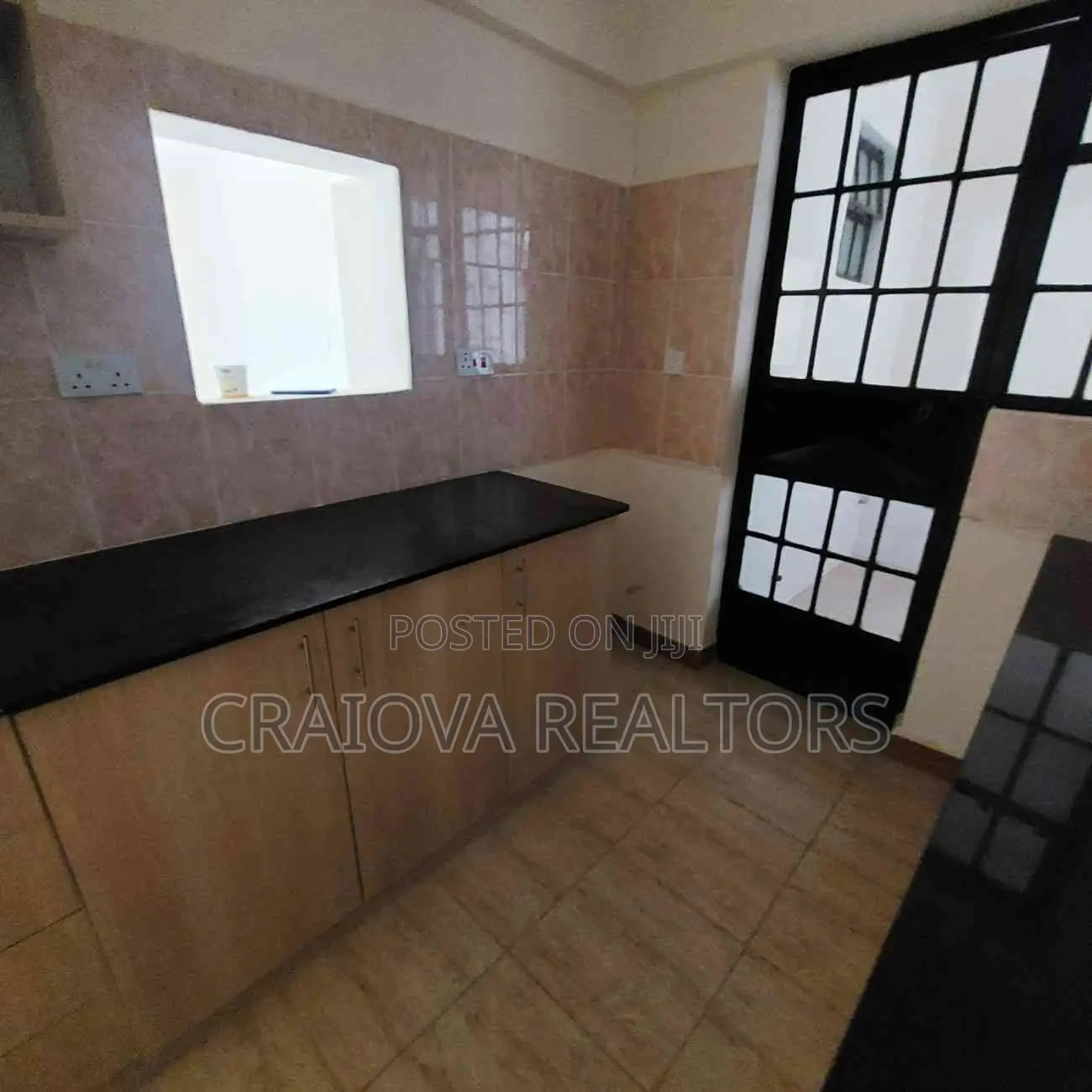 3bdrm Apartment in Kings Boma, Gitothua for rent