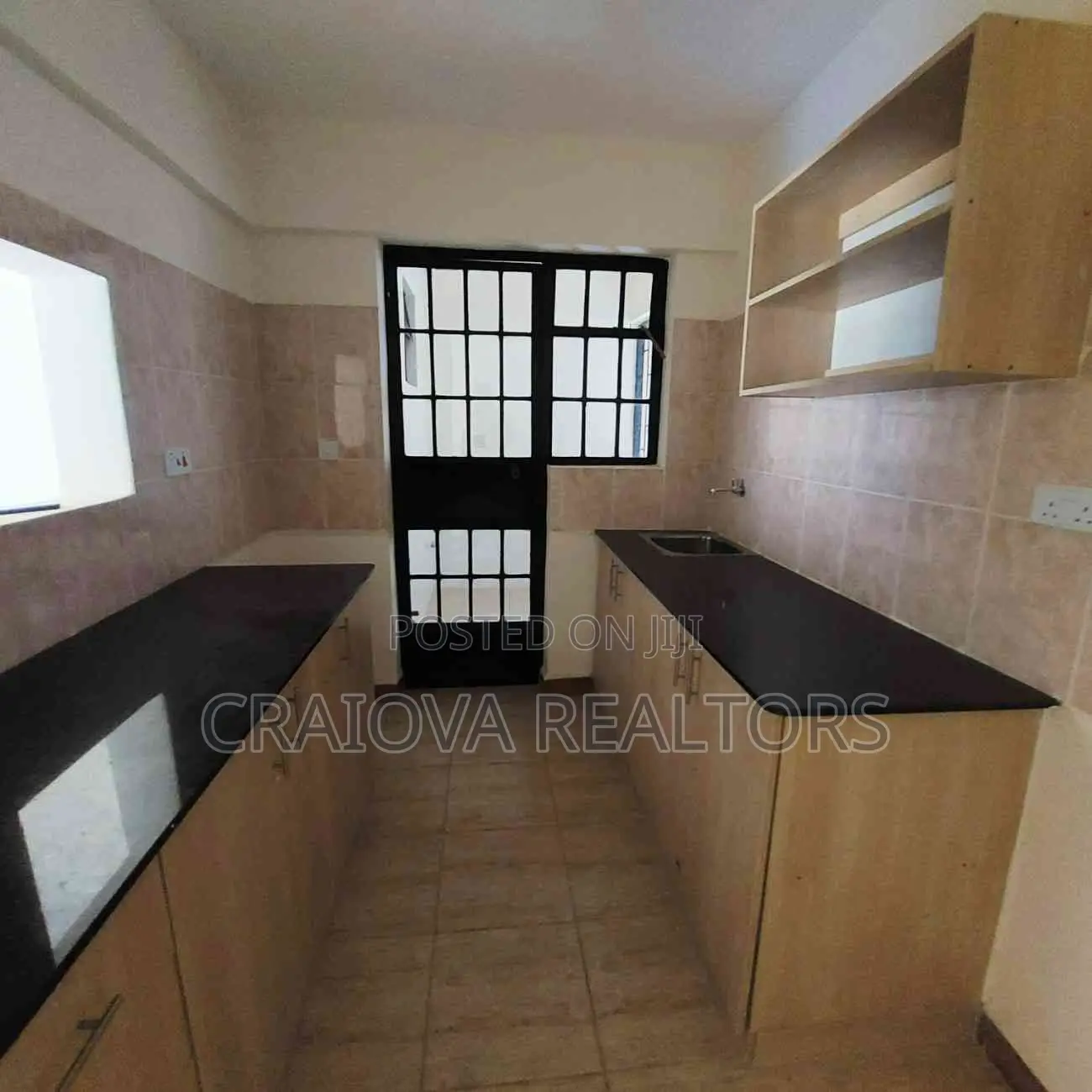 3bdrm Apartment in Kings Boma, Gitothua for rent
