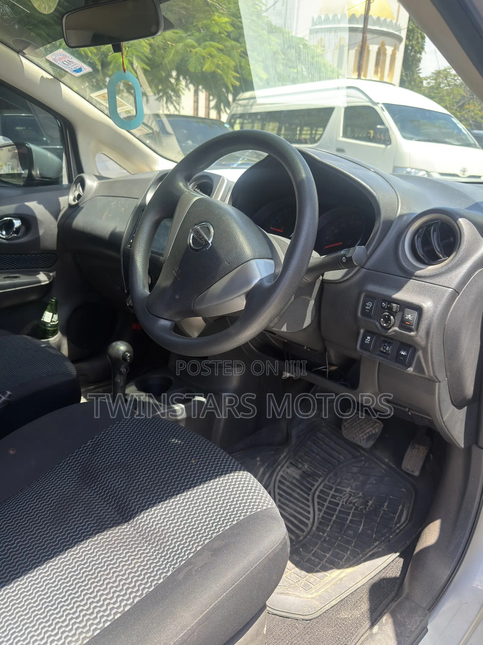 Nissan Note 1.2 Petrol 2015 Silver