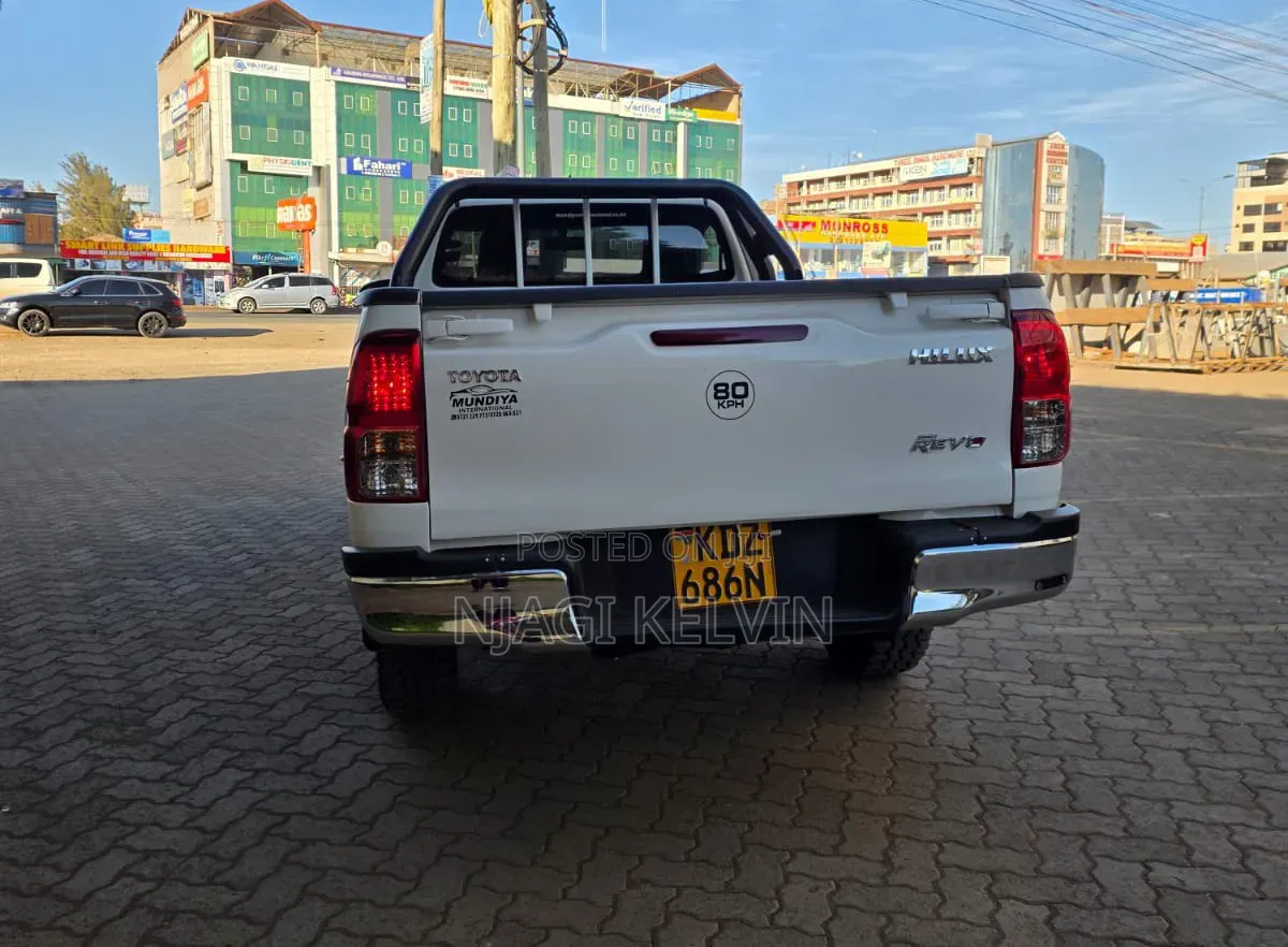 Toyota Hilux Revo Single Cab Deisel 2.4 RWD 2019 White