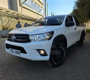 Toyota Hilux Revo Single Cab Deisel 2.4 RWD 2019 White