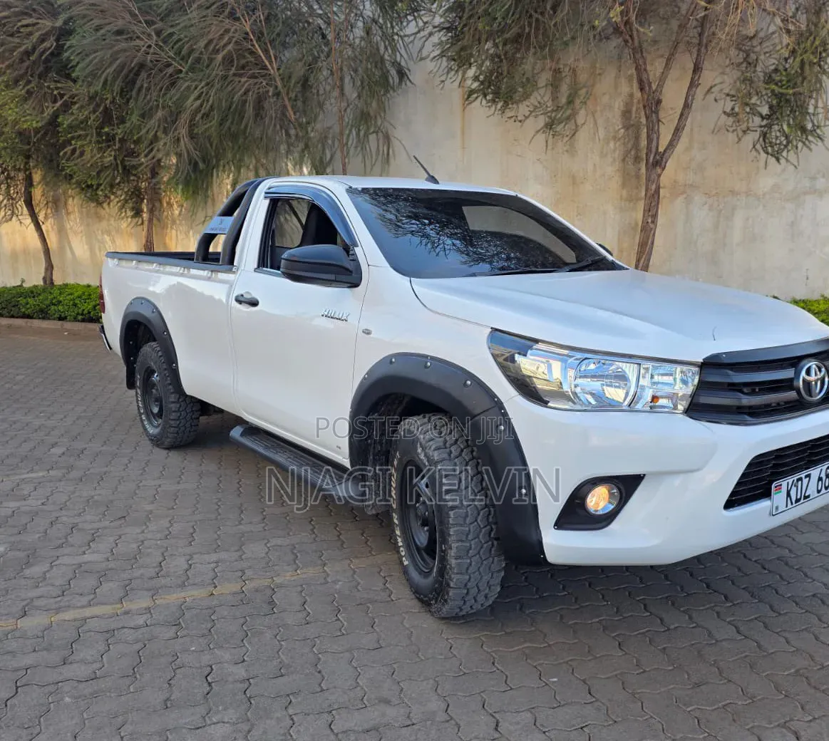 Toyota Hilux Revo Single Cab Deisel 2.4 RWD 2019 White