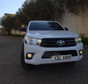 Toyota Hilux Revo Single Cab Deisel 2.4 RWD 2019 White